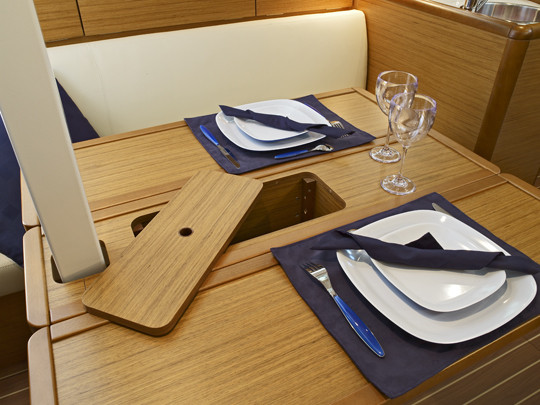 Segelyacht Charteryacht Sun Odyssey 30i 16
